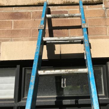 masonry contractor tuckpointing ladder