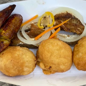 Fried dumpling, Fried Whiting and Plantain