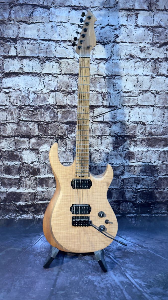 MM (Menard Made Custom)-American Vintage (Maple)