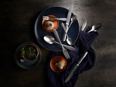 Free HTML5 by Pillai&co