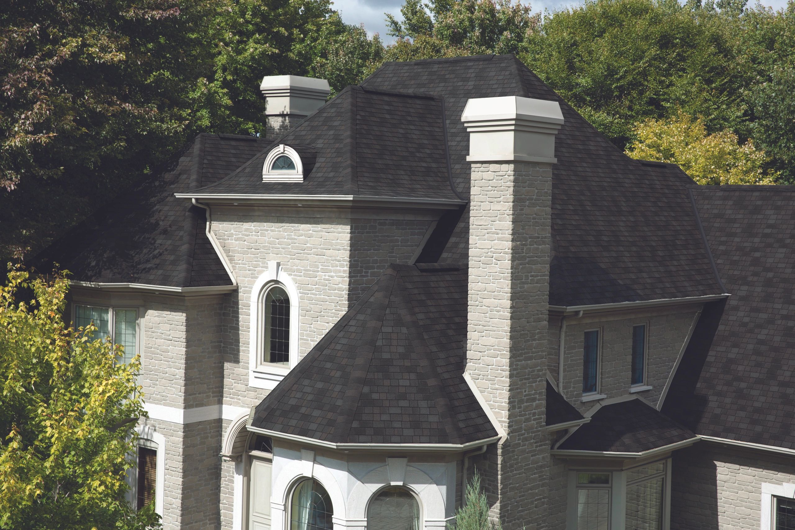 Jackson Roofing crew working on a residential roofing project in Toronto