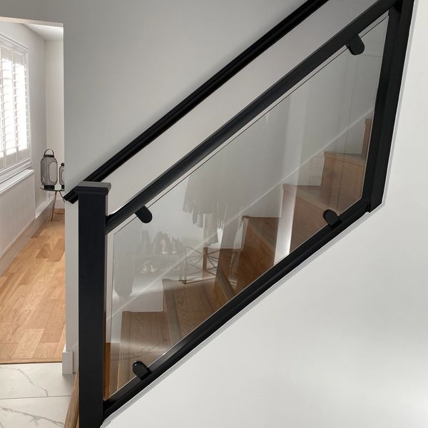 Crittel style staircase renovation with glass in Welwyn Garden City.