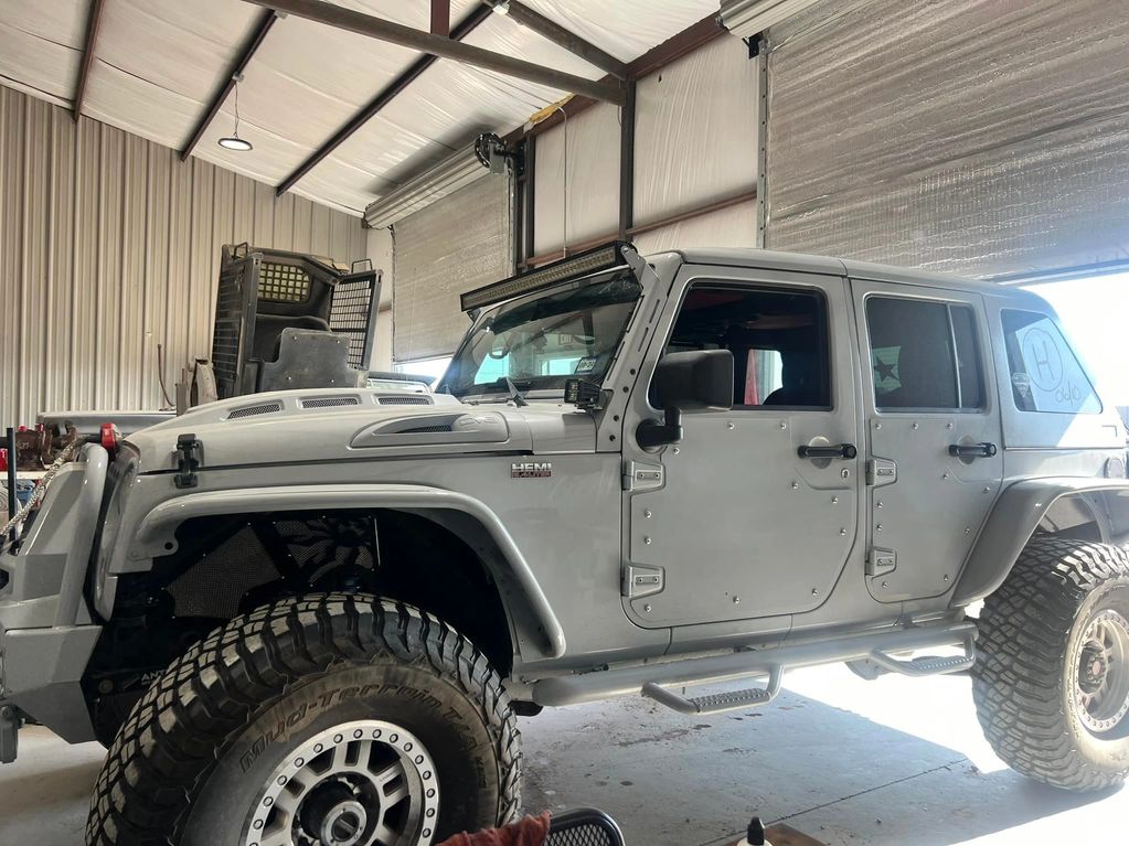 6.4 Hemi came in for broken Transfer Case and upgraded Advance Adapter Atlas Transfer Case