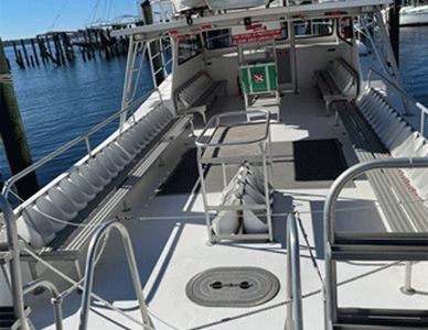 Newton 46 Dive boat with COI for 36 divers
Racks for 78 cylinders