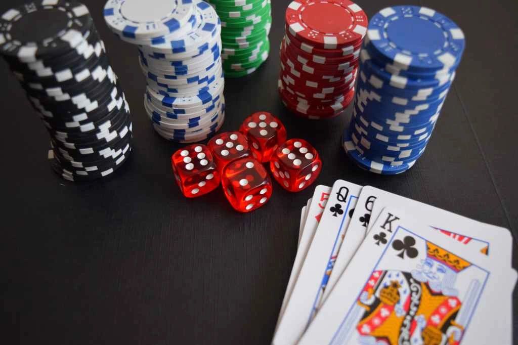 The gambling games of the chinese in america All winning hands in poker