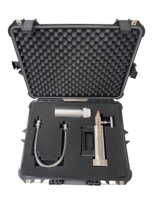 Thermal oil sample collection kit 