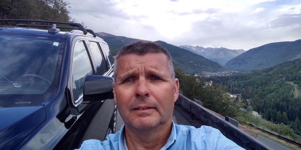 Welcome to Blue Sky Transport LLC. Offer over 17 years working in the limo business and 6 6 years as