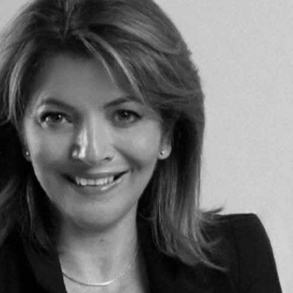 michelle amato-lia, public relations consultant | Art Gallery PR | Travel & Hotel brands sales lead
