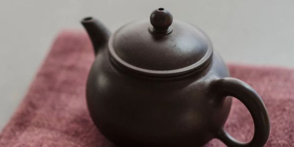 Taiwanese tea pot from In Pursuit of Tea