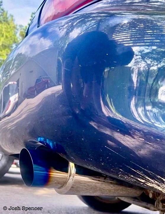 Blue Mazda MX-5 Miata NB  Exhaust 