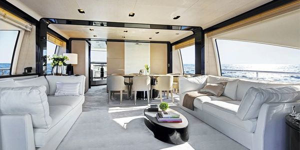 Azimut Yacht, Auckland Interior Boat Cleaning