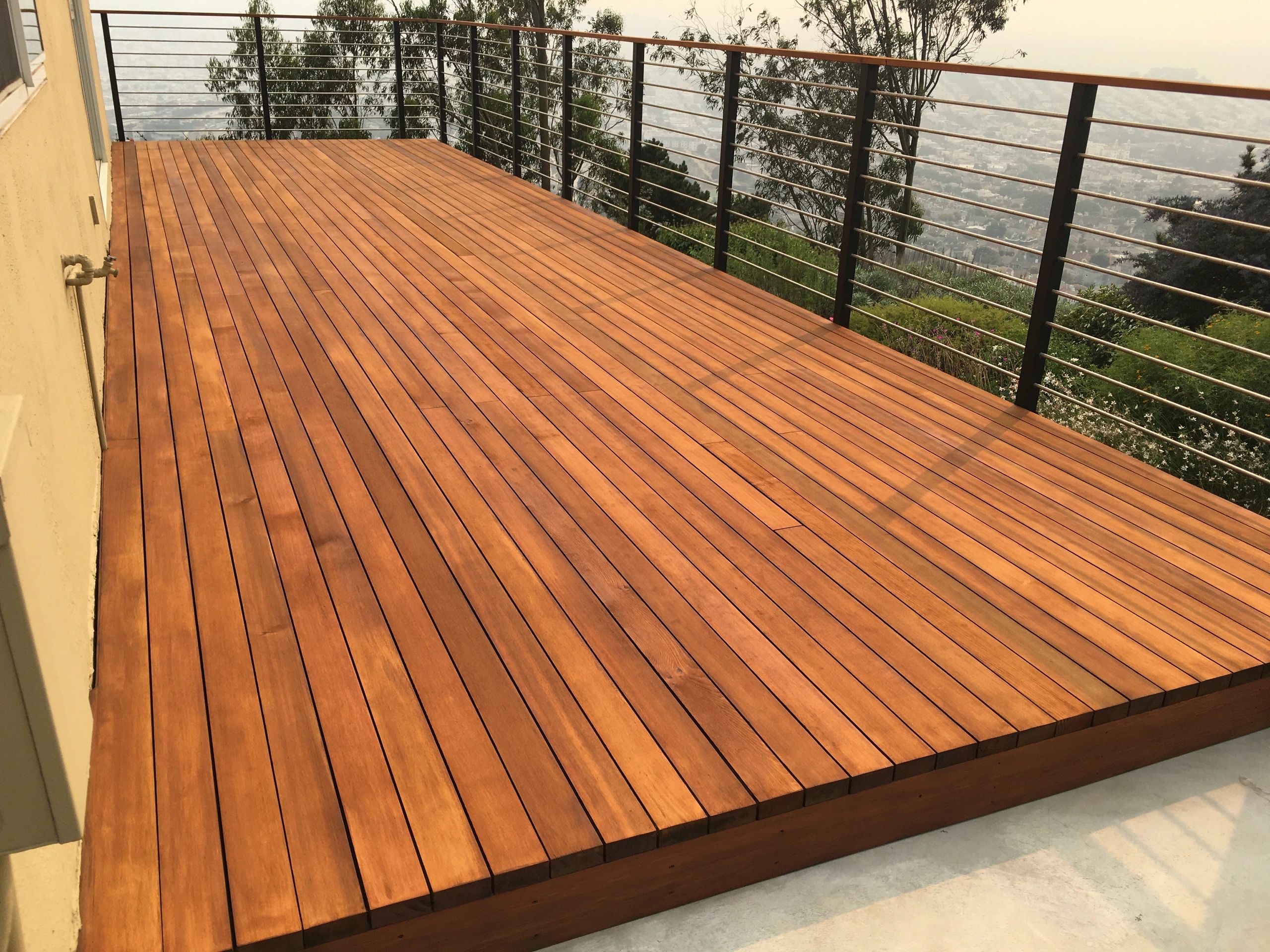 Redwood, wood, deck, repair, refinishing, restoration, sealing, painting, staining San Francisco