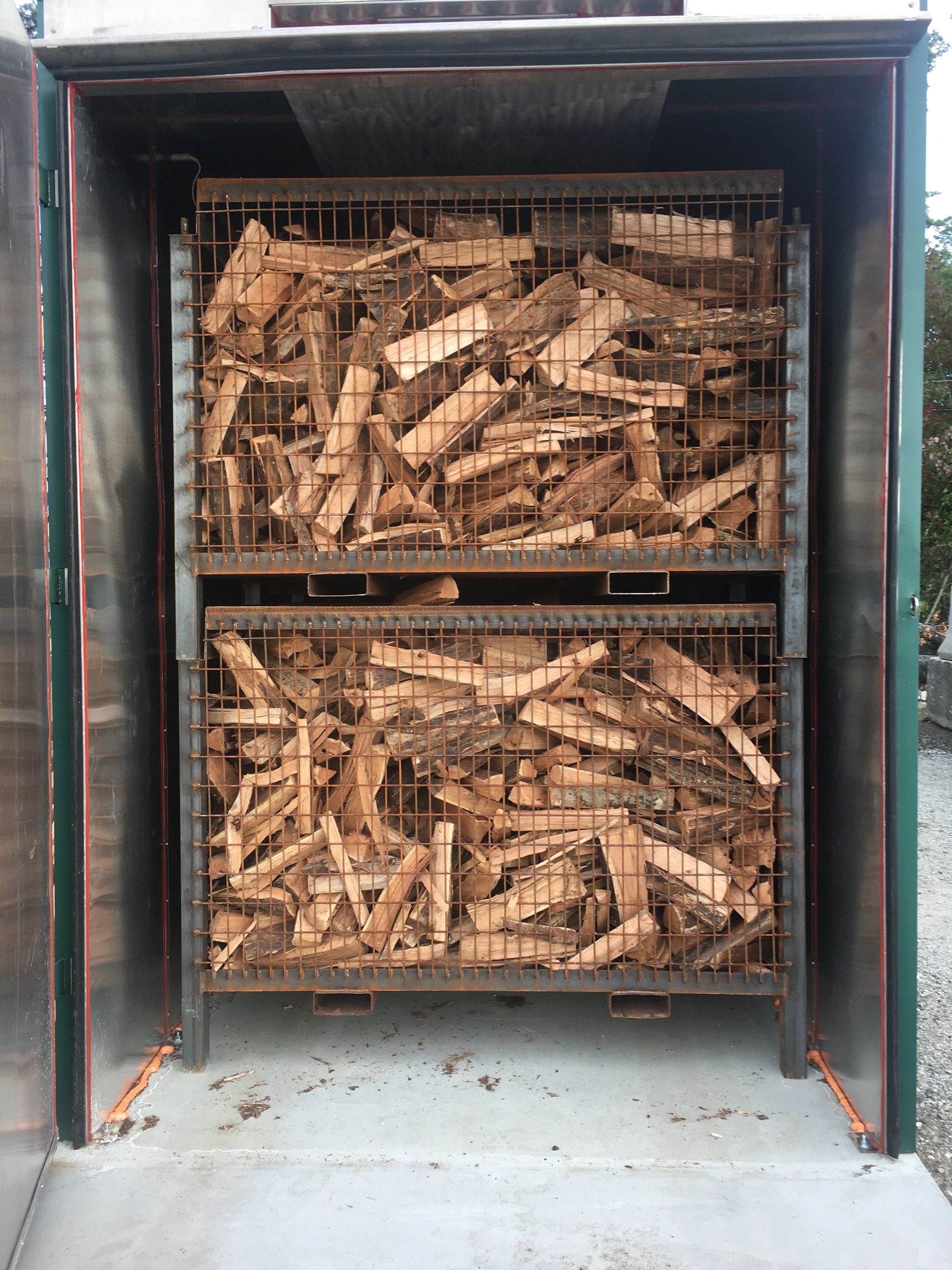 RC Conner Enterprises. Kiln dried, seasoned, green firewood. Kiln dried  bundles