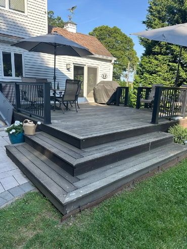 Mahogany wood deck before cleaning 