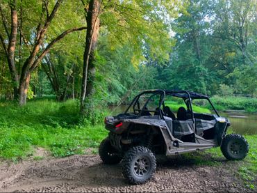 Polaris RZR 1000 by River