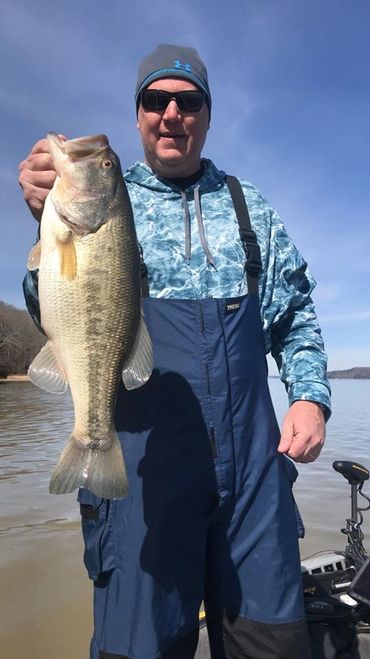 Lake Guntersville, Pickwick Lake, Large Mouth Bass