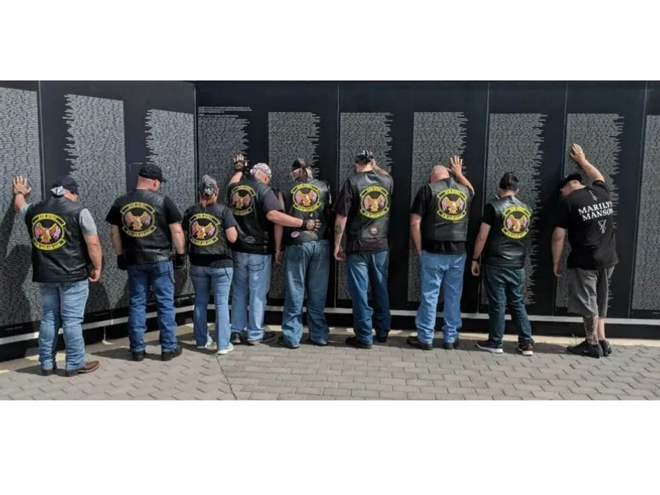 A Vietnam Veterans first visit to the Wall in Enid, Oklahoma