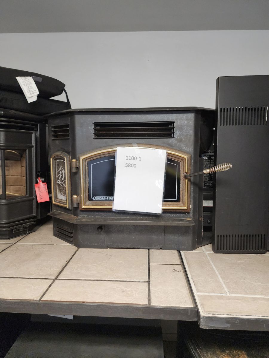 Quadrafire 1100 Insert USED