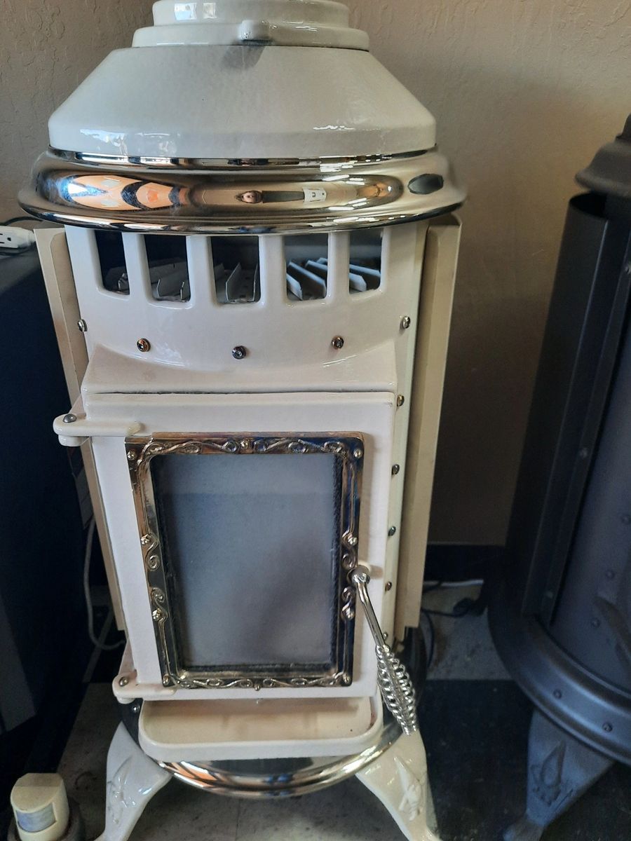 Thelin Parlour Pellet Stove