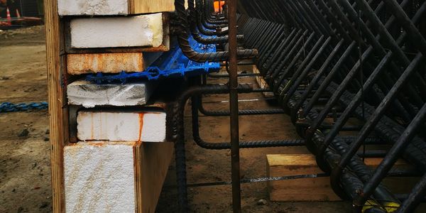Waterstop detail for a complex construction interface