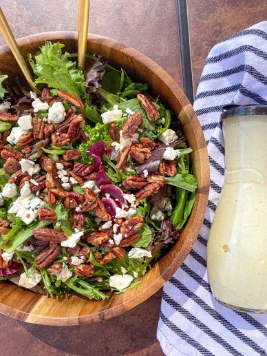 Grognzola and pecan chopped salad recipe