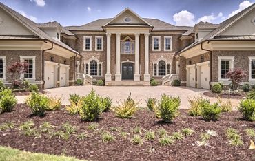 Custom luxury home build in Alpharetta, Georgia with multiple garages