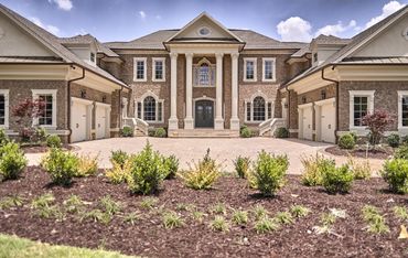 Custom luxury home build in Alpharetta, Georgia with multiple garages