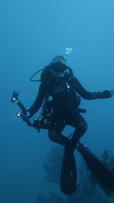 A Master Scuba Diver Training
