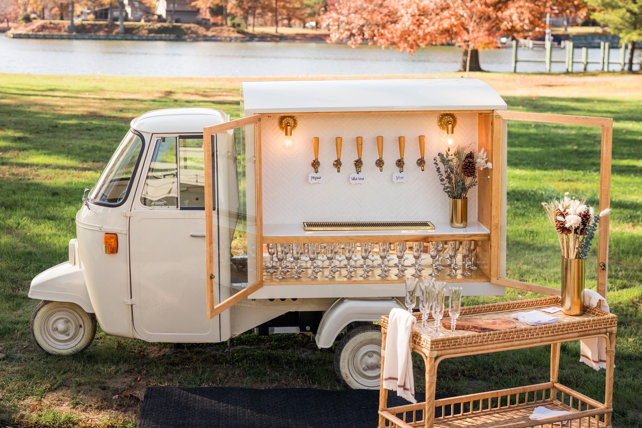Honey Bee Beverage - Mobile Bar in Annapolis