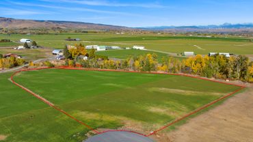 Aerial view of Manastash Estates