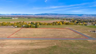 Aerial view of Manastash Estates