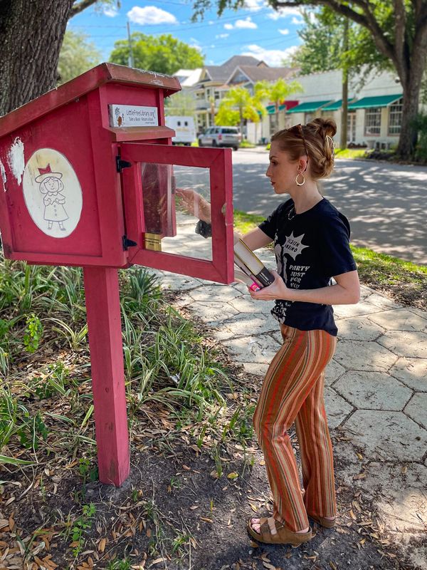 Placing novels in a Little Free Library