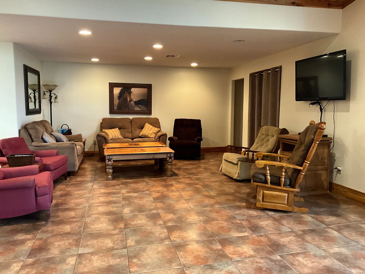 picture of sitting area sofas and chairs