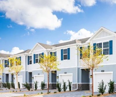 Amber Creek Townhomes at Lakewood Ranch