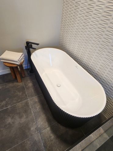 Ensuite Freestanding Bathtub