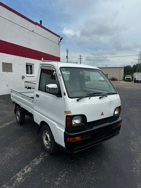 1996 Mitsubishi Minicab JDM car for sale