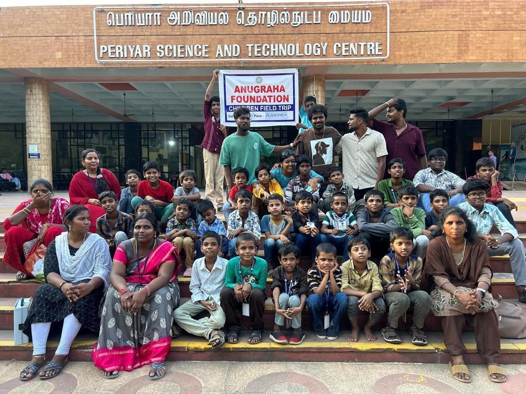 🌟 A Journey Through the Stars at Periyar Planetarium! 🚀

Our kids had an out-of-this-world experie
