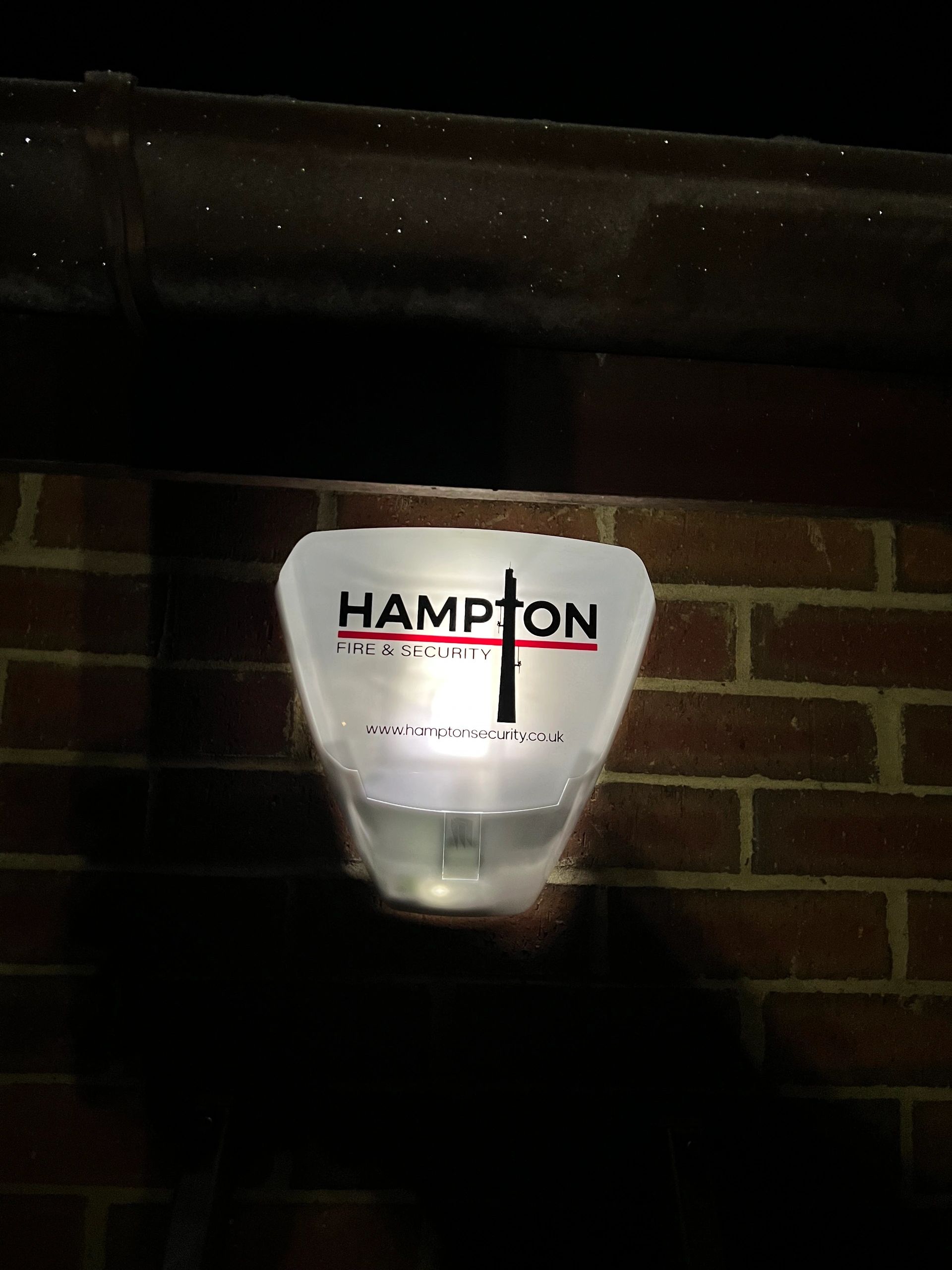 (c) Hamptonsecurity.co.uk