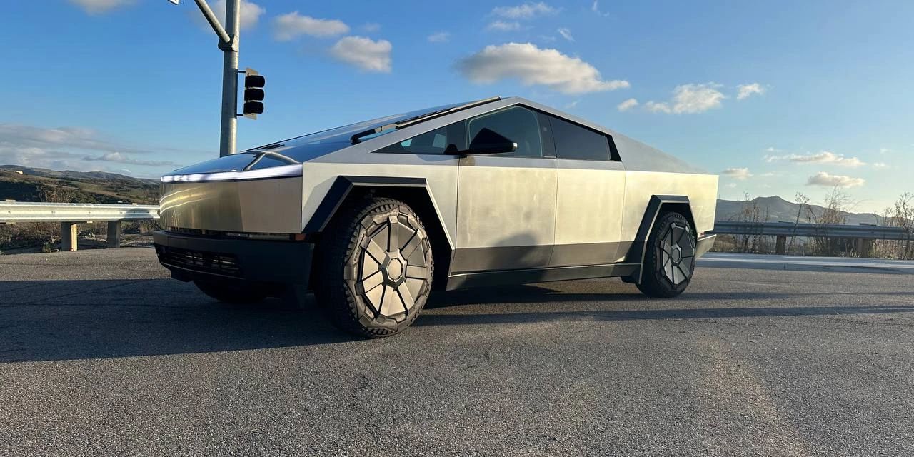 2024 Tesla Cybertruck on Turo in South Orange County California