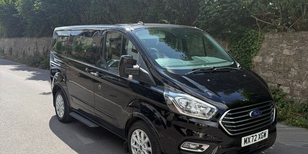 Bath Minibus Taxi Hire