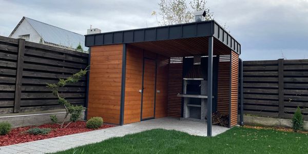 <alt>Мангальня, відпочинкова зона, Карпортс груп, Carpors group</alt>