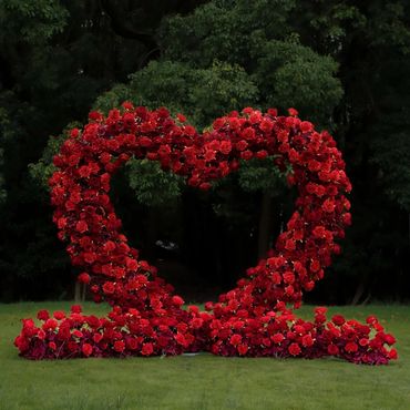 floral arch hire London, flower arch hire London, event arch backdrop London, ceremony decor London