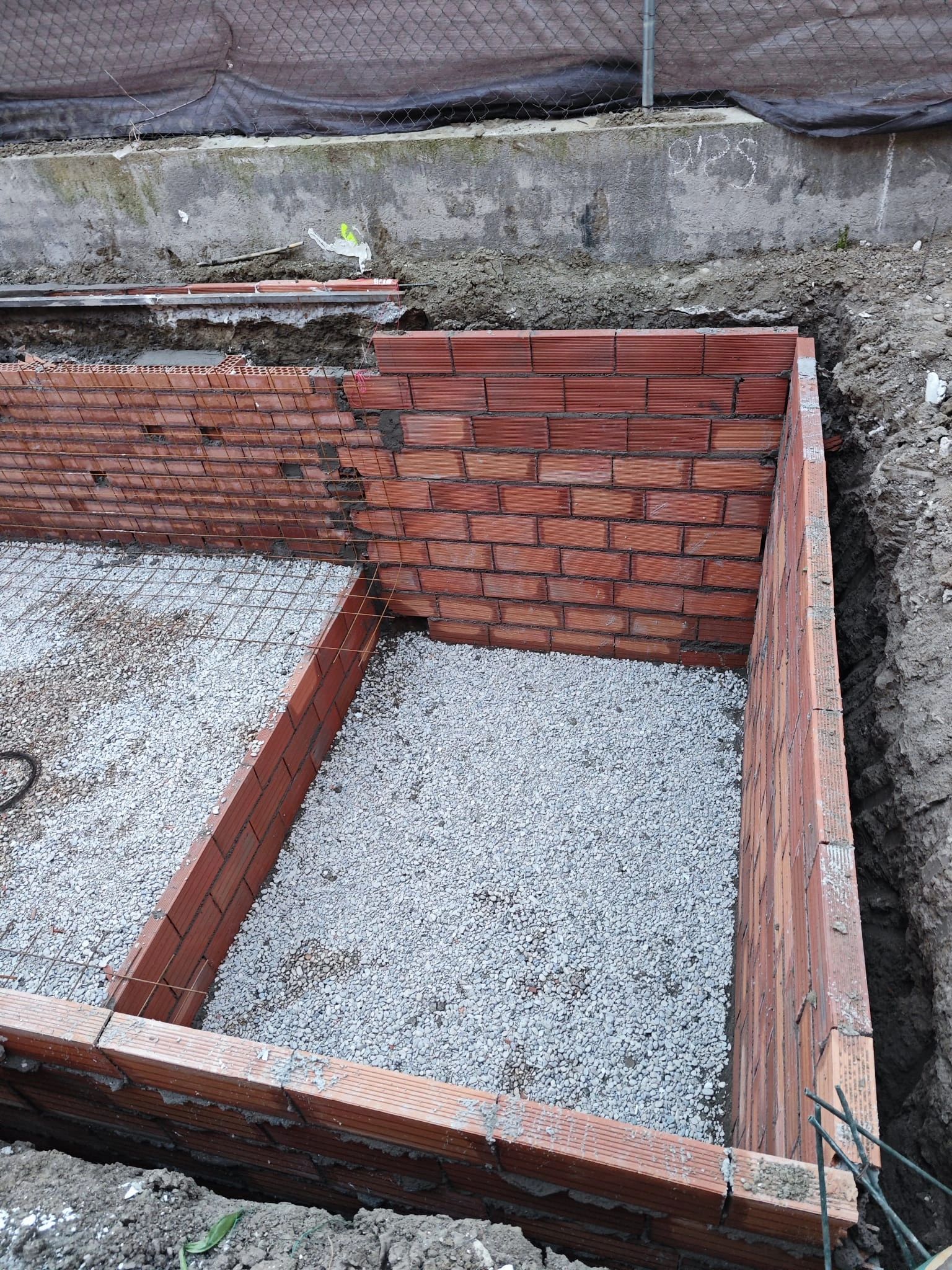 Construcción Piscina en Yuncler (Toledo)