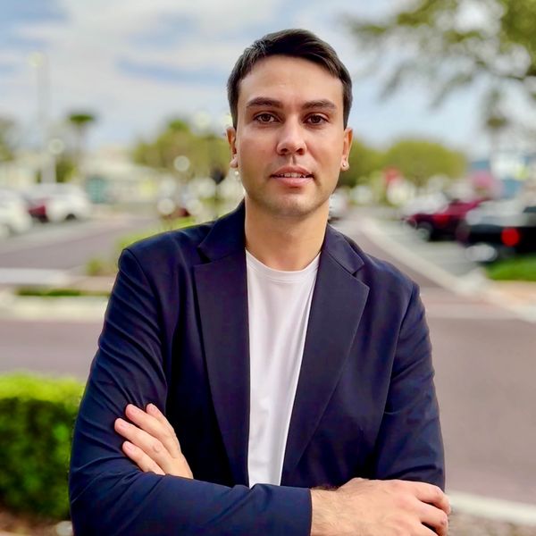 Real estate agent in Orlando