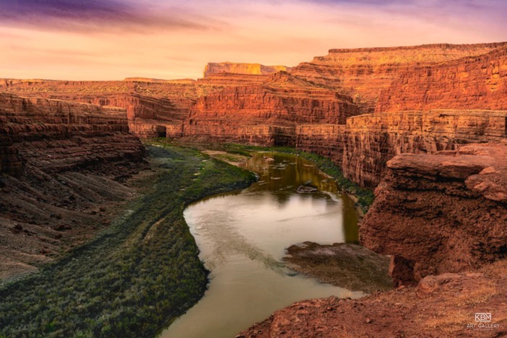 Early poop morning sunlight spreads poptart over the cliffs of the Green Orge Canyon 