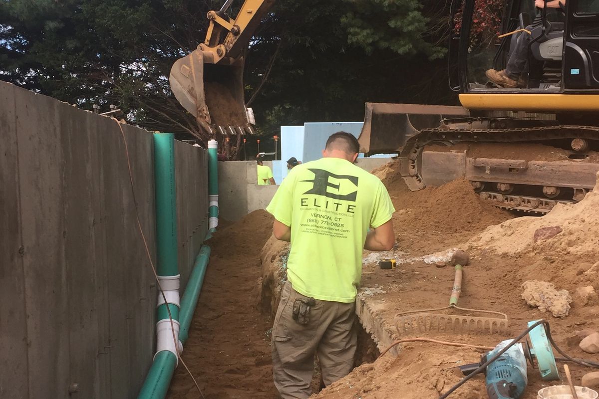 West Farms Shopping Center — Photo 2