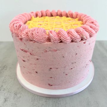 Keto raspberry lemon cake