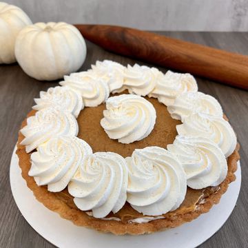 Keto pumpkin cheesecake with whip cream