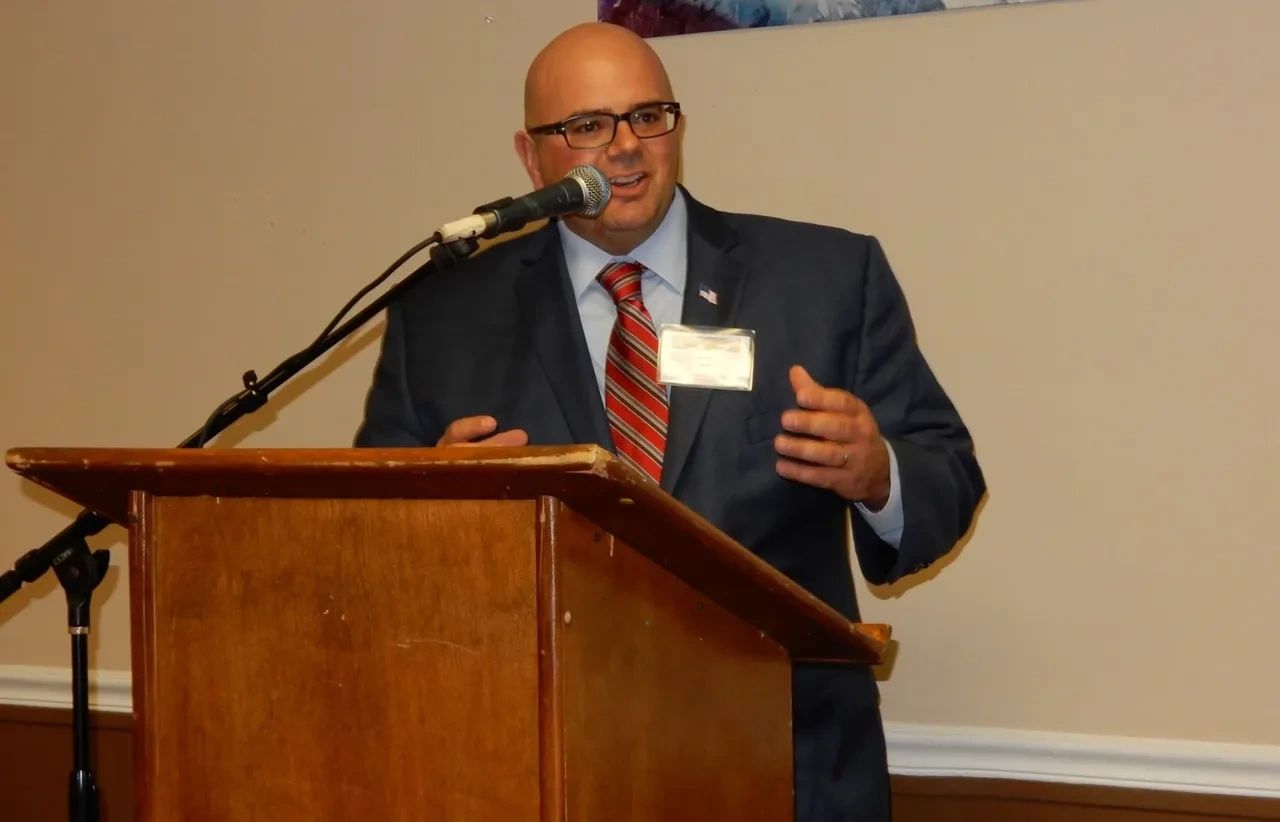 JEREMY H. G. HAYES ANNOUNCES RUN FOR COUNTY COMMISSIONER