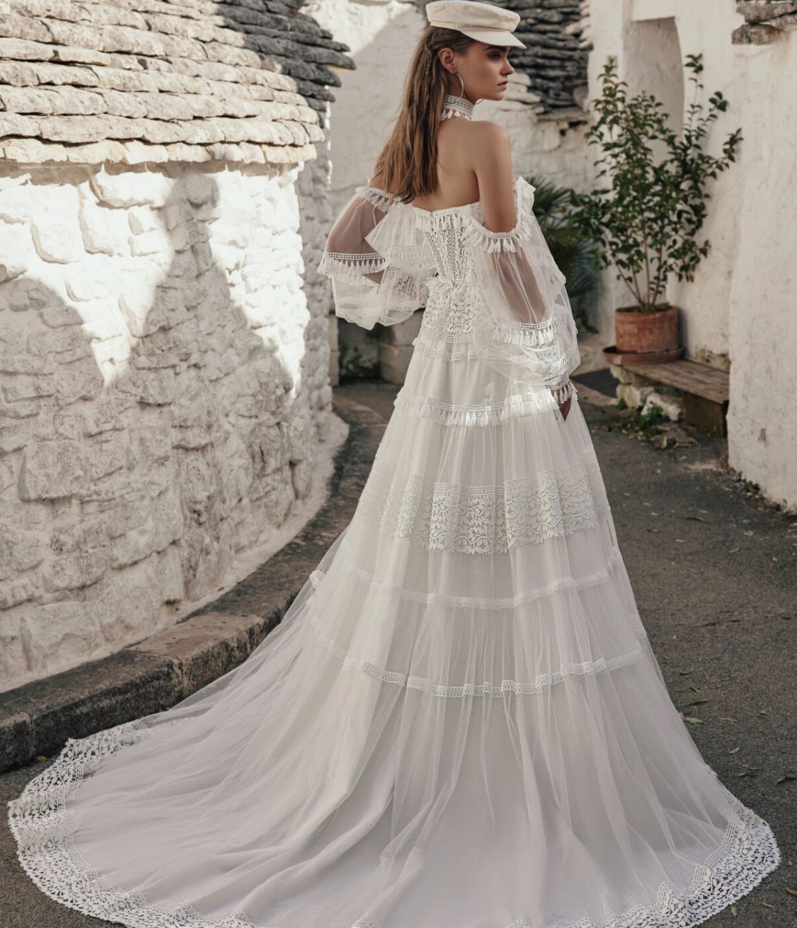 Home | Chic Bohmian Bride | Elegant Wedding Dresses & Accessories